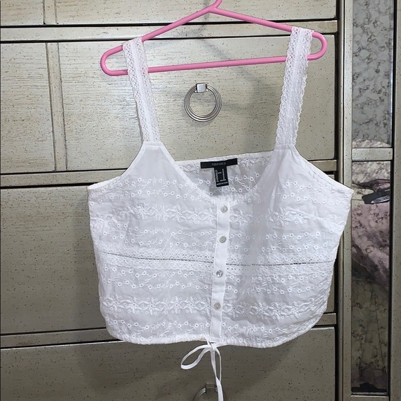 Forever 21 Tops - Cute cropped top